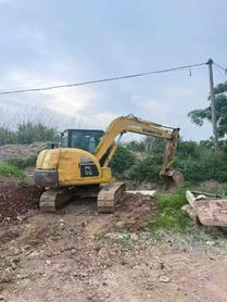 Buy Komatsu PC60-8 Used Excavator / 3 Buy Komatsu PC60-8 Used Excavator / 3