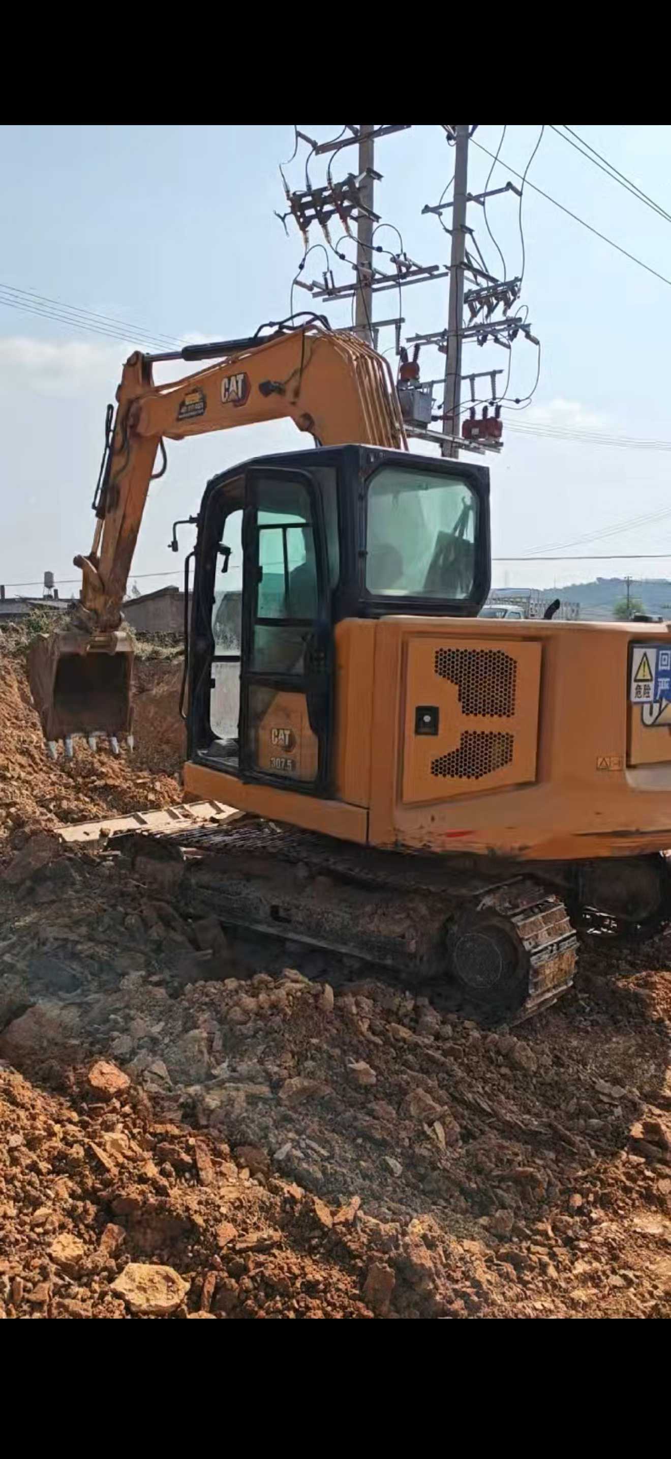 Buy Caterpillar 307B Used Excavator / 2