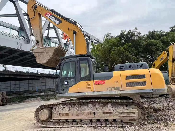 Buy XCMG XE370DK Used Excavator / 1
