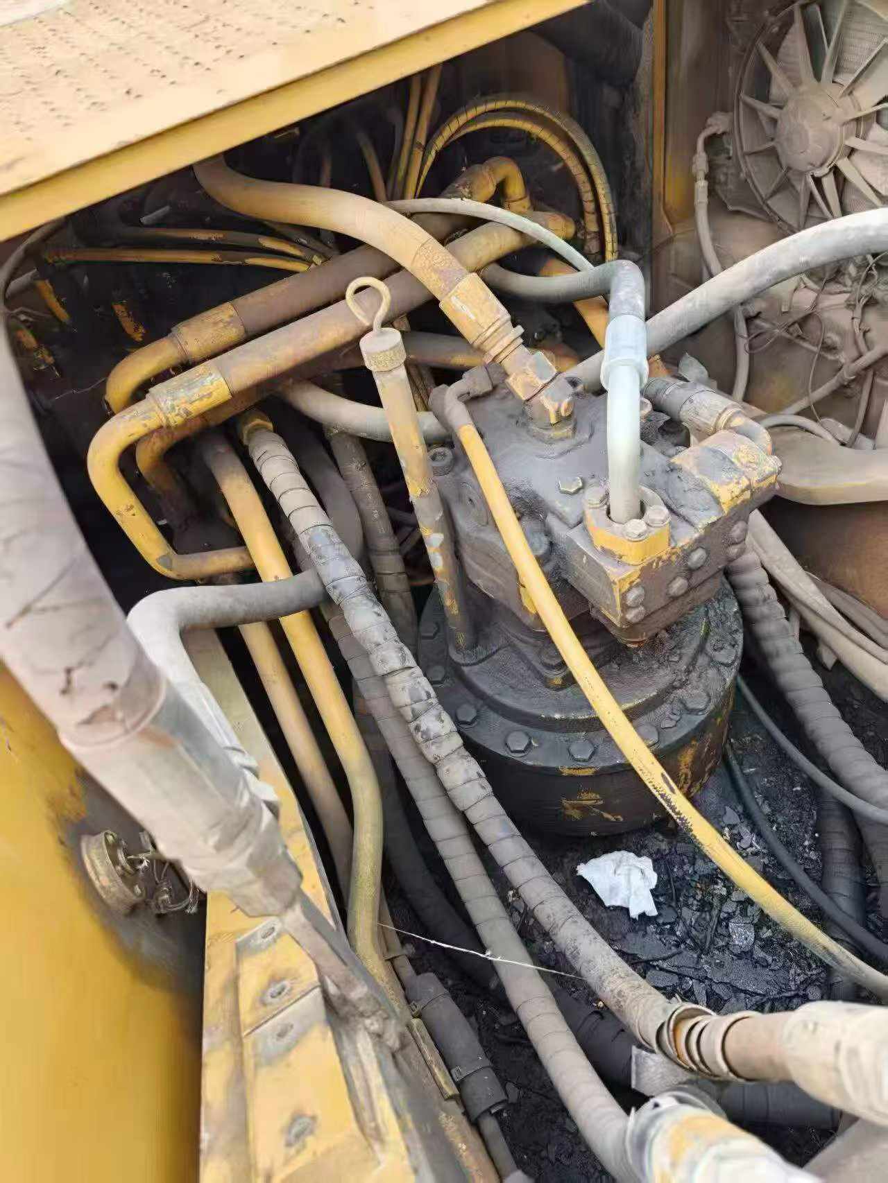 Buy Caterpillar 326DL Used Excavator / 3