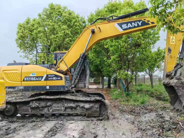 Buy Sany SY215C Used Excavator / 1