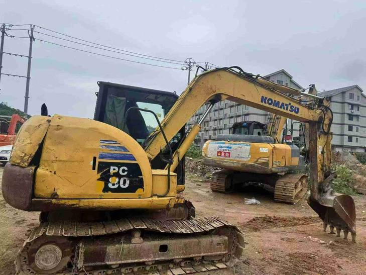 Buy Komatsu PC70-8 Used Excavator / 1