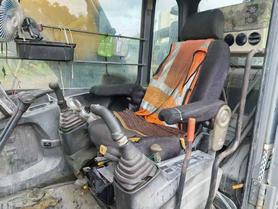Buy Kato HD1430 Used Excavator / 6 Buy Kato HD1430 Used Excavator / 6