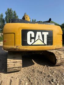 Buy Caterpillar 323D2L Used Excavator / 4 Buy Caterpillar 323D2L Used Excavator / 4