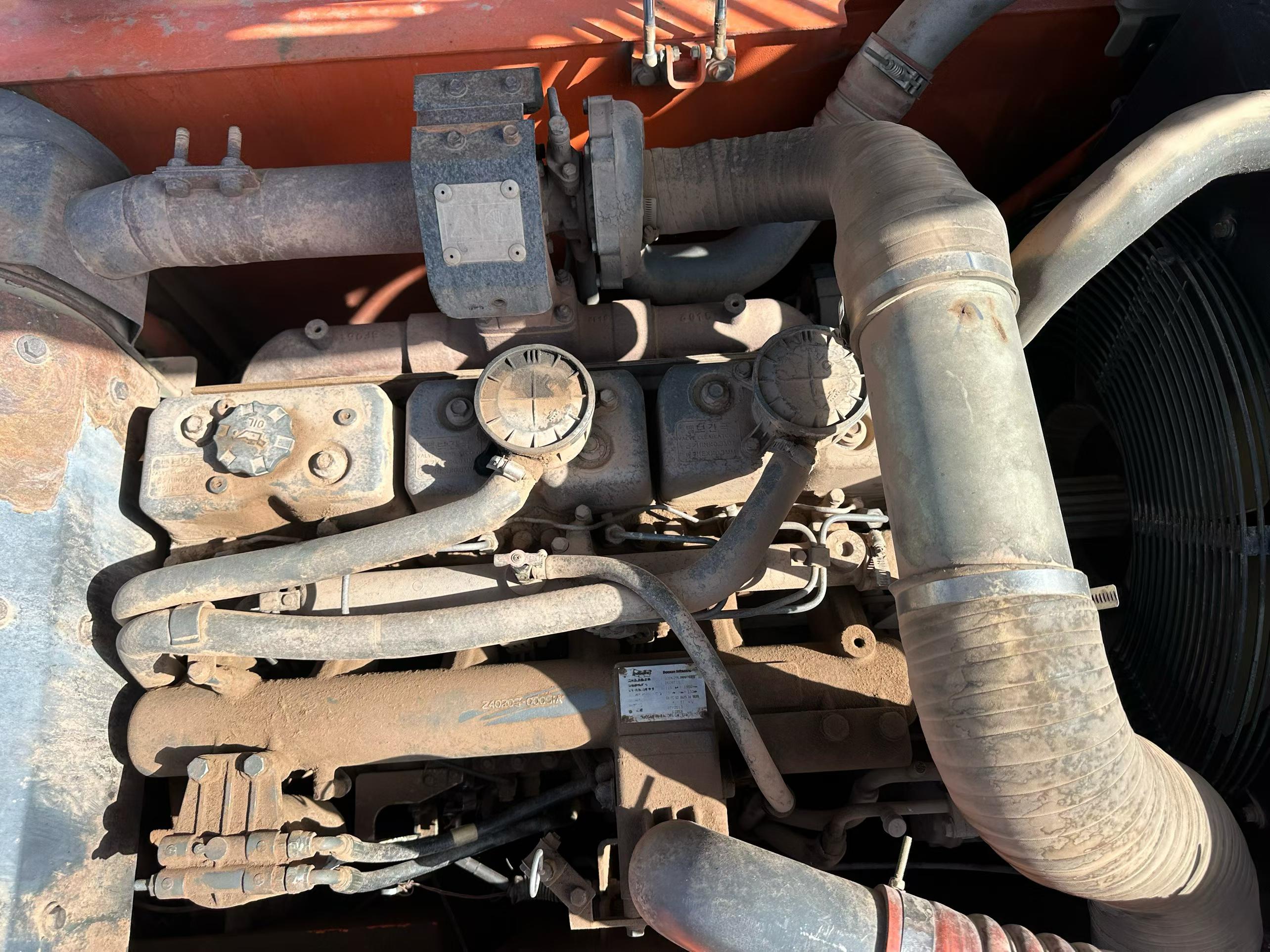 Buy Doosan DH215-9 Used Excavator / 5