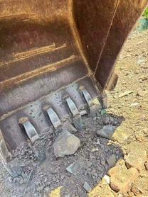 Buy Caterpillar 320D Used Excavator / 7 Buy Caterpillar 320D Used Excavator / 7
