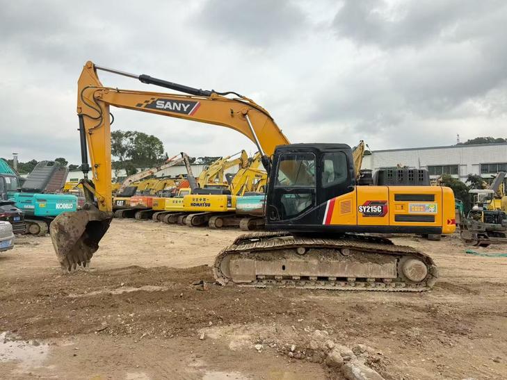 Buy Sany SY215C Used Excavator / 1