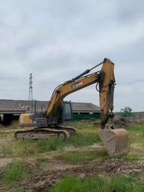 Buy XCMG XE205DA Used Excavator / 3 Buy XCMG XE205DA Used Excavator / 3