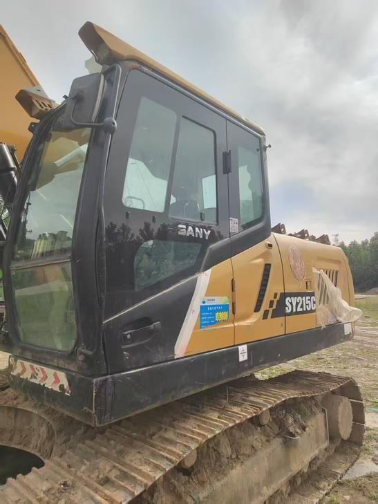Buy Sany SY215C Used Excavator / 1