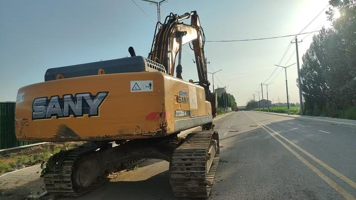 Buy Sany SY305C Used Excavator / 1