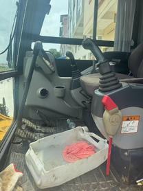 Buy XCMG XE60 Used Excavator / 4 Buy XCMG XE60 Used Excavator / 4