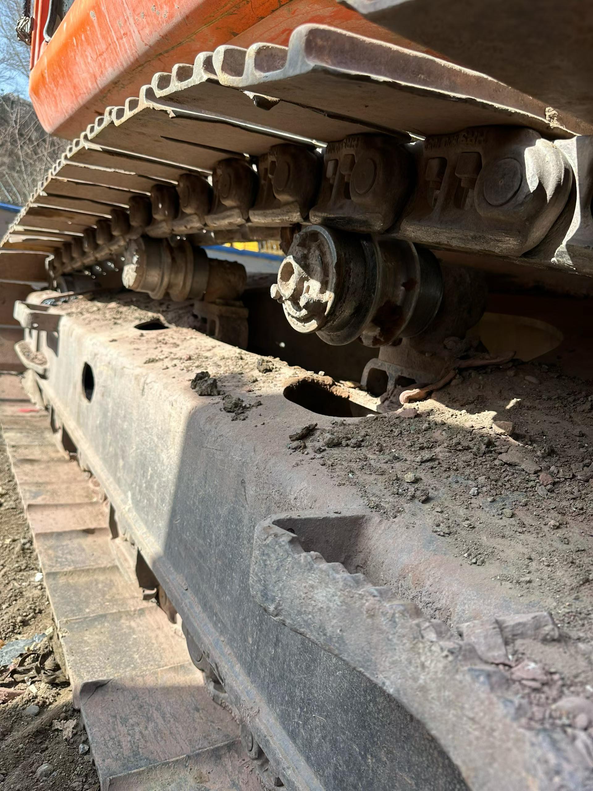 Buy Doosan DH215-9 Used Excavator / 3