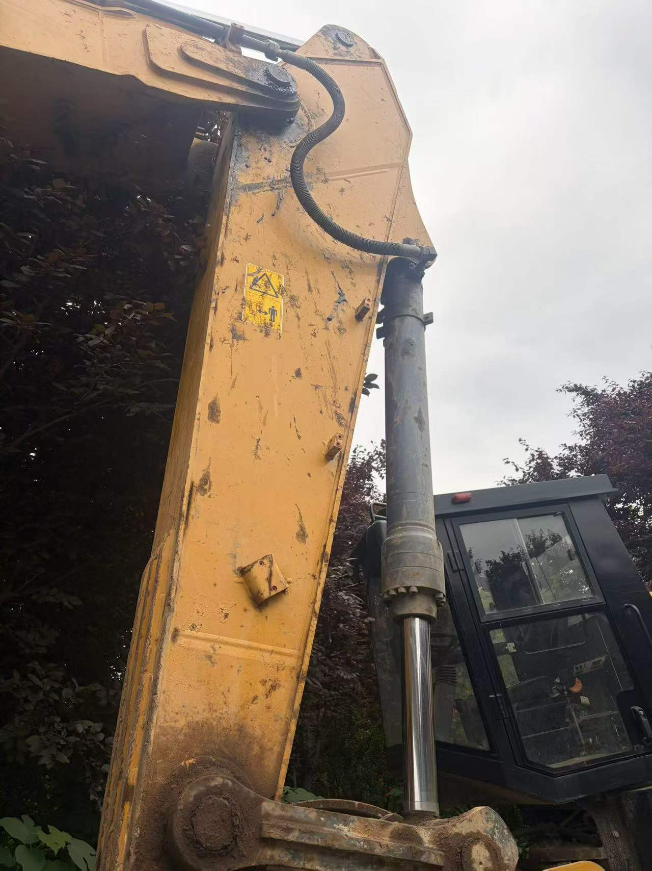 Buy XCMG XE245D Used Excavator / 8