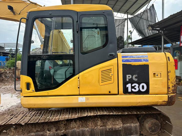 Buy Komatsu PC130-7 Used Excavator / 1