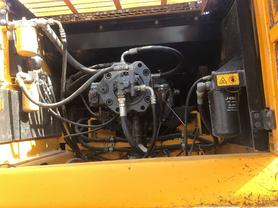 Buy Kato HD1430 Used Excavator / 7 Buy Kato HD1430 Used Excavator / 7