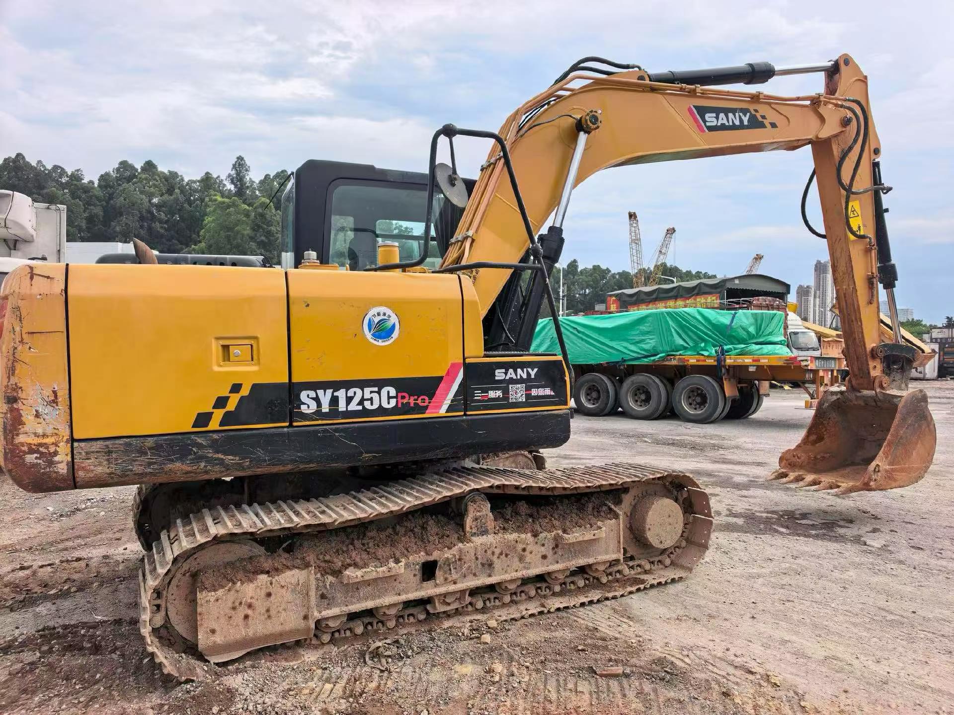 Buy Sany SY125C Used Excavator / 2 Buy Sany SY125C Used Excavator / 2