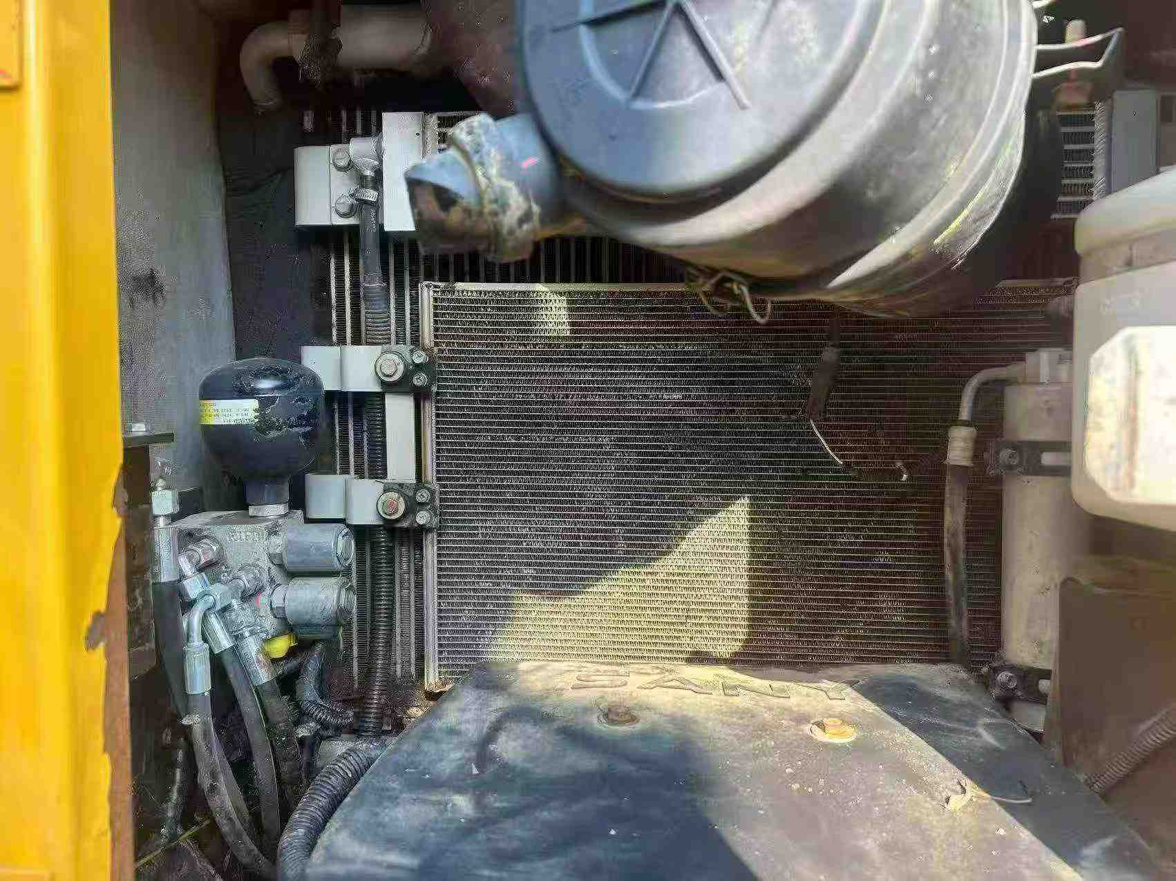 Buy Sany SY75 Used Excavator / 8 Buy Sany SY75 Used Excavator / 8