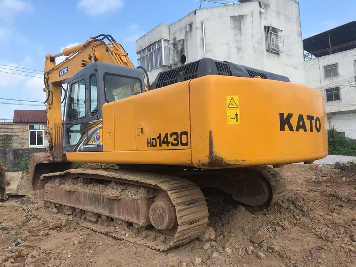 Buy Kato HD1430 Used Excavator / 1