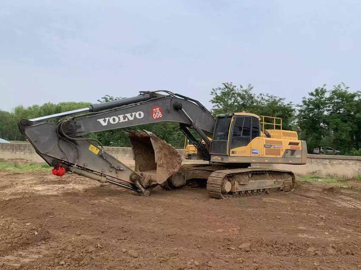 Buy Volvo EC480DL Used Excavator / 1