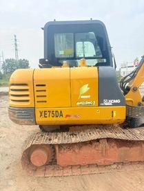 Buy XCMG XE60 Used Excavator / 2 Buy XCMG XE60 Used Excavator / 2