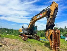 Buy XCMG XE380K Used Excavator / 3 Buy XCMG XE380K Used Excavator / 3