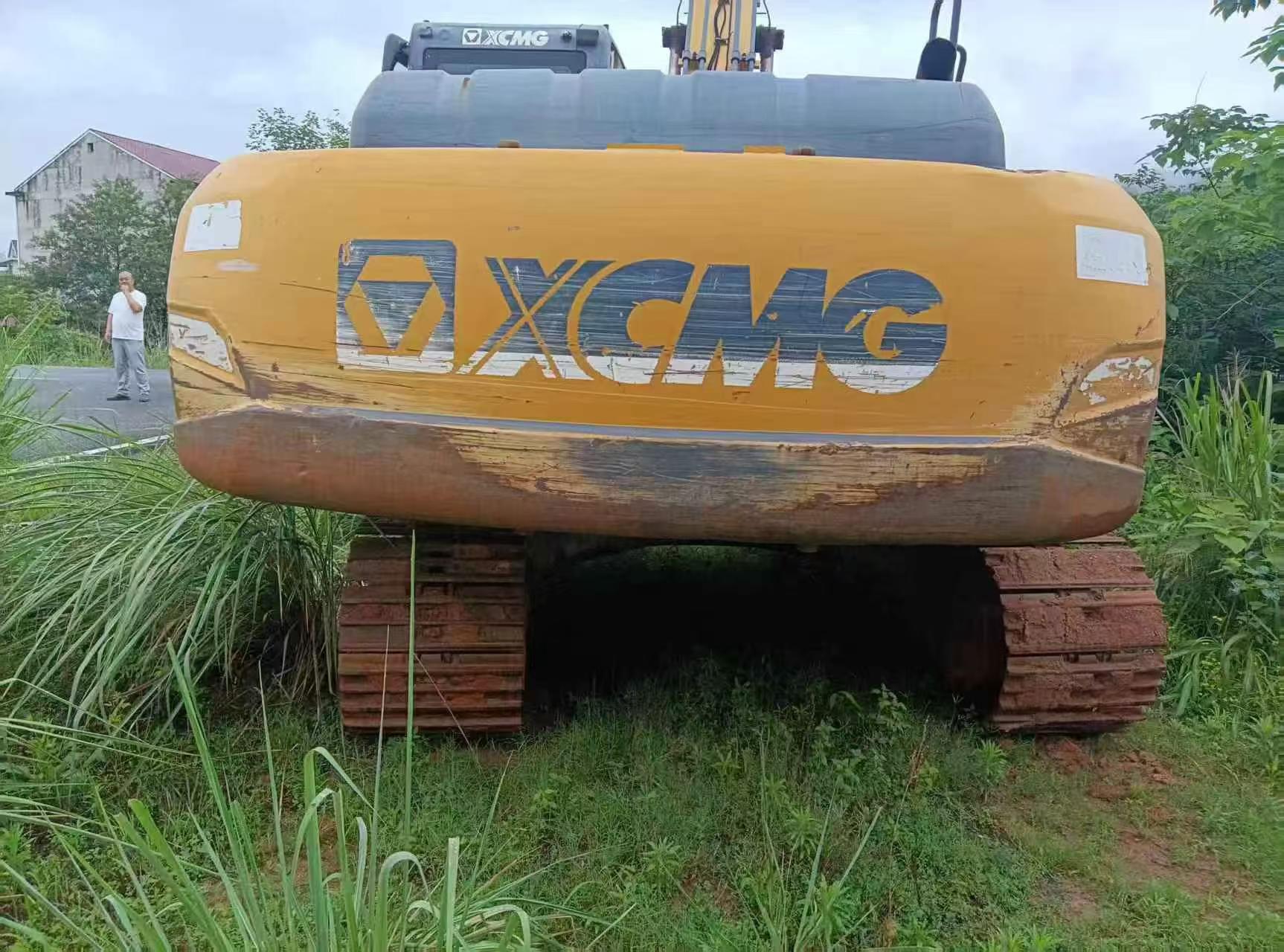 Buy XCMG XE200 Used Excavator / 3