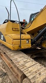 Buy Caterpillar 320D Used Excavator / 5 Buy Caterpillar 320D Used Excavator / 5