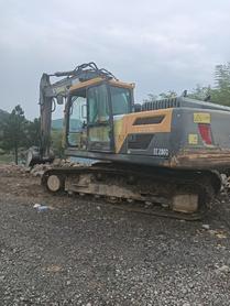 Buy Volvo EC200 Used Excavator / 2 Buy Volvo EC200 Used Excavator / 2