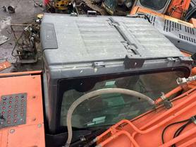 Buy Hitachi ZH200-5A Used Excavator / 9 Buy Hitachi ZH200-5A Used Excavator / 9