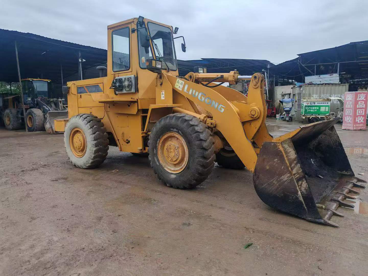 Buy LiuGong ZL30E Used Loader / 3