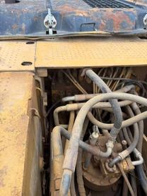 Buy Caterpillar 320A Used Excavator / 2 Buy Caterpillar 320A Used Excavator / 2