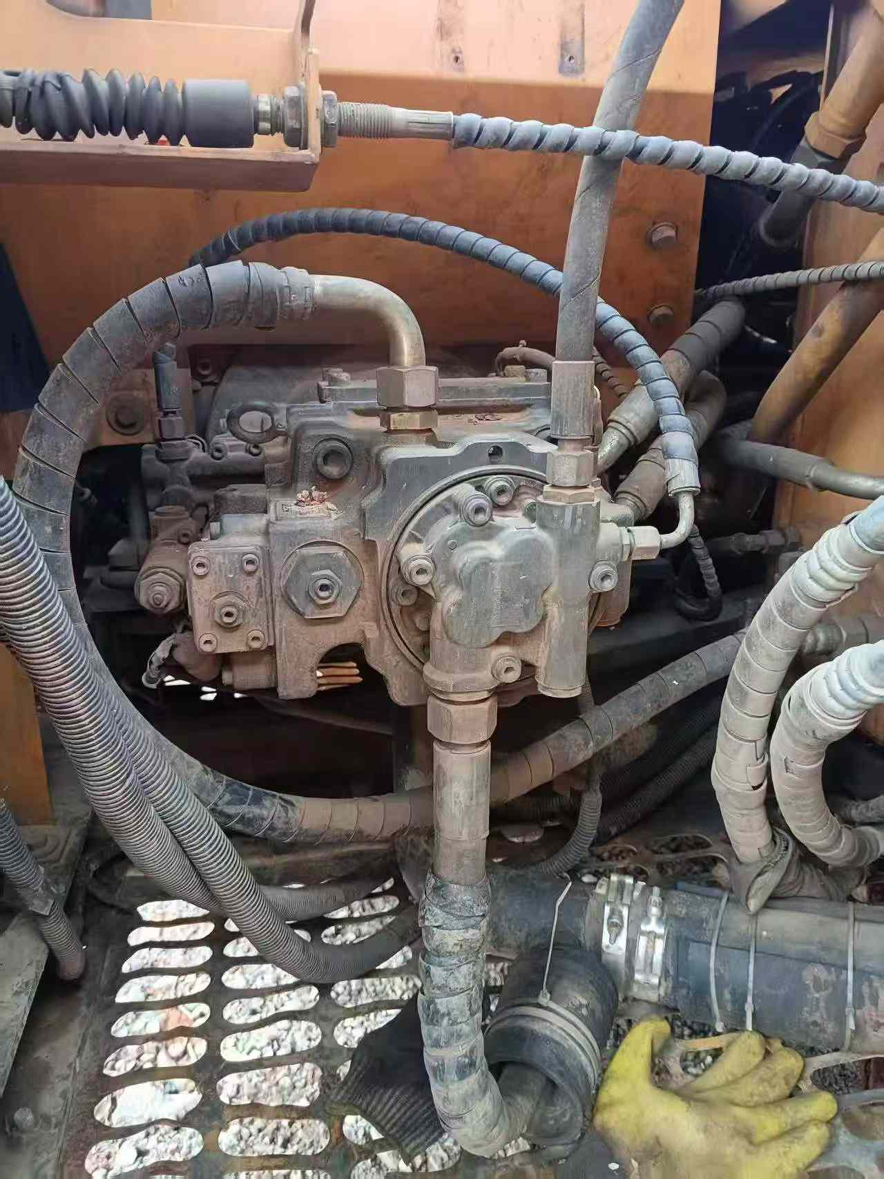 Buy Sany SY115C Used Excavator / 8 Buy Sany SY115C Used Excavator / 8