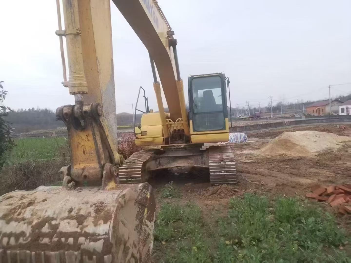 Buy Komatsu PC200 Used Excavator / 5 Buy Komatsu PC200 Used Excavator / 5