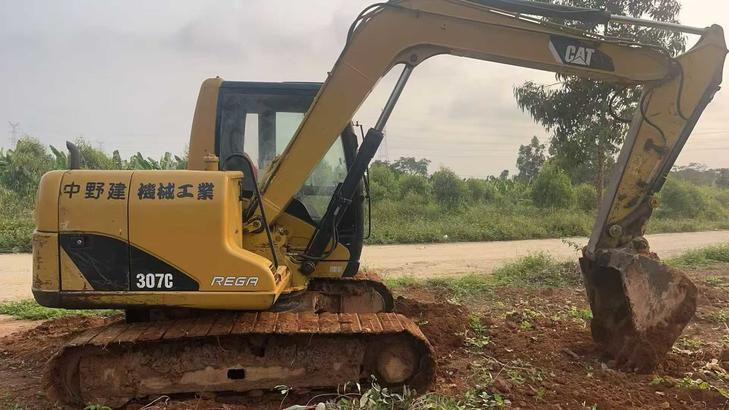 Buy Caterpillar 307C Used Excavator / 1