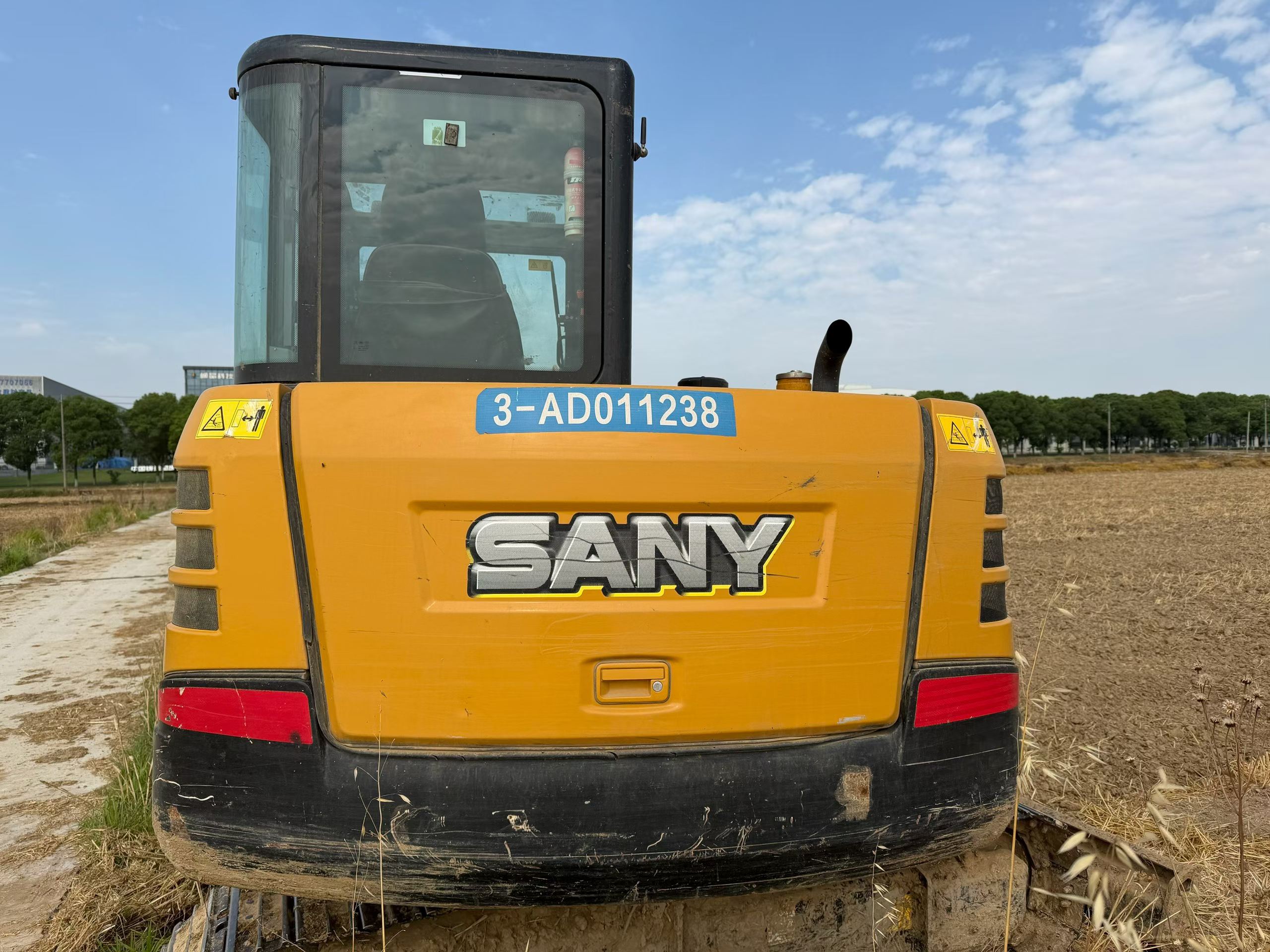 Buy Sany SY55 Used Excavator / 2 Buy Sany SY55 Used Excavator / 2