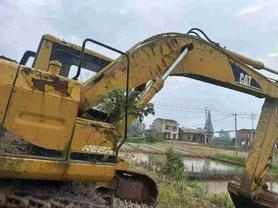 Buy Caterpillar 320V2 Used Excavator / 4 Buy Caterpillar 320V2 Used Excavator / 4