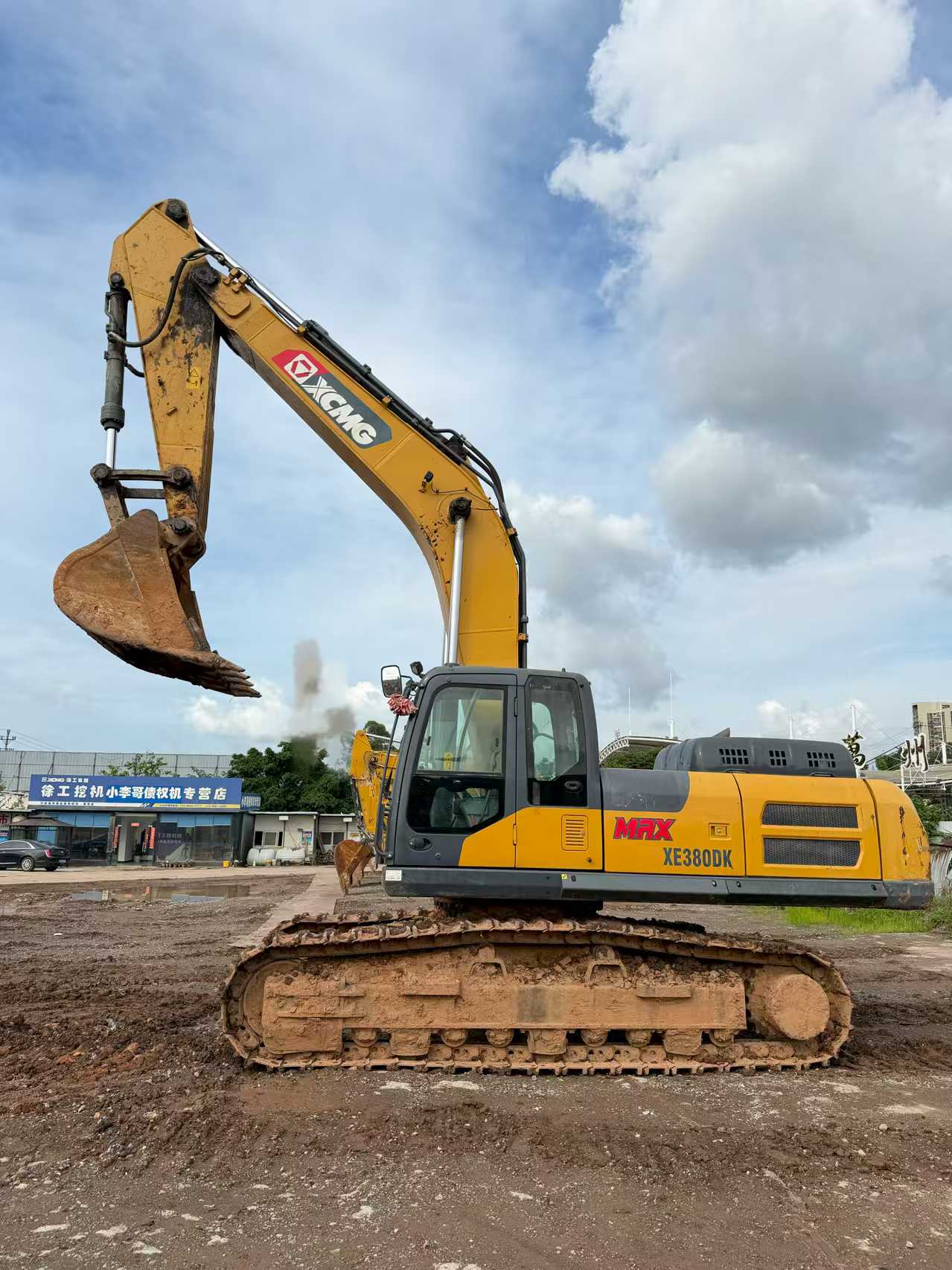 Buy XCMG XE380DK Used Excavator / 2
