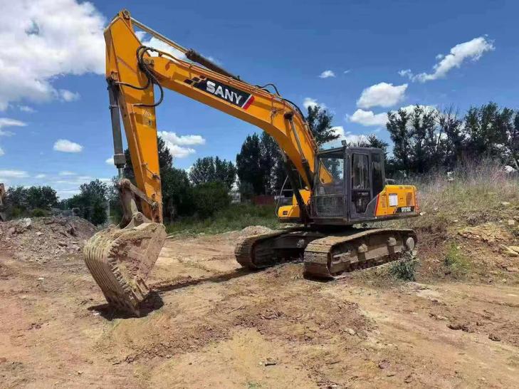 Buy Sany SY215C Used Excavator / 1