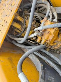Buy Sany SY215C Used Excavator / 5 Buy Sany SY215C Used Excavator / 5