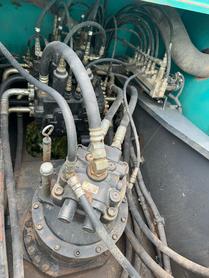 Buy Kobelco SK260 Used Excavator / 5 Buy Kobelco SK260 Used Excavator / 5