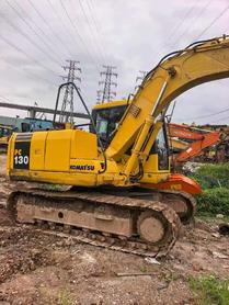 Buy Komatsu PC110-7 Used Excavator / 4 Buy Komatsu PC110-7 Used Excavator / 4