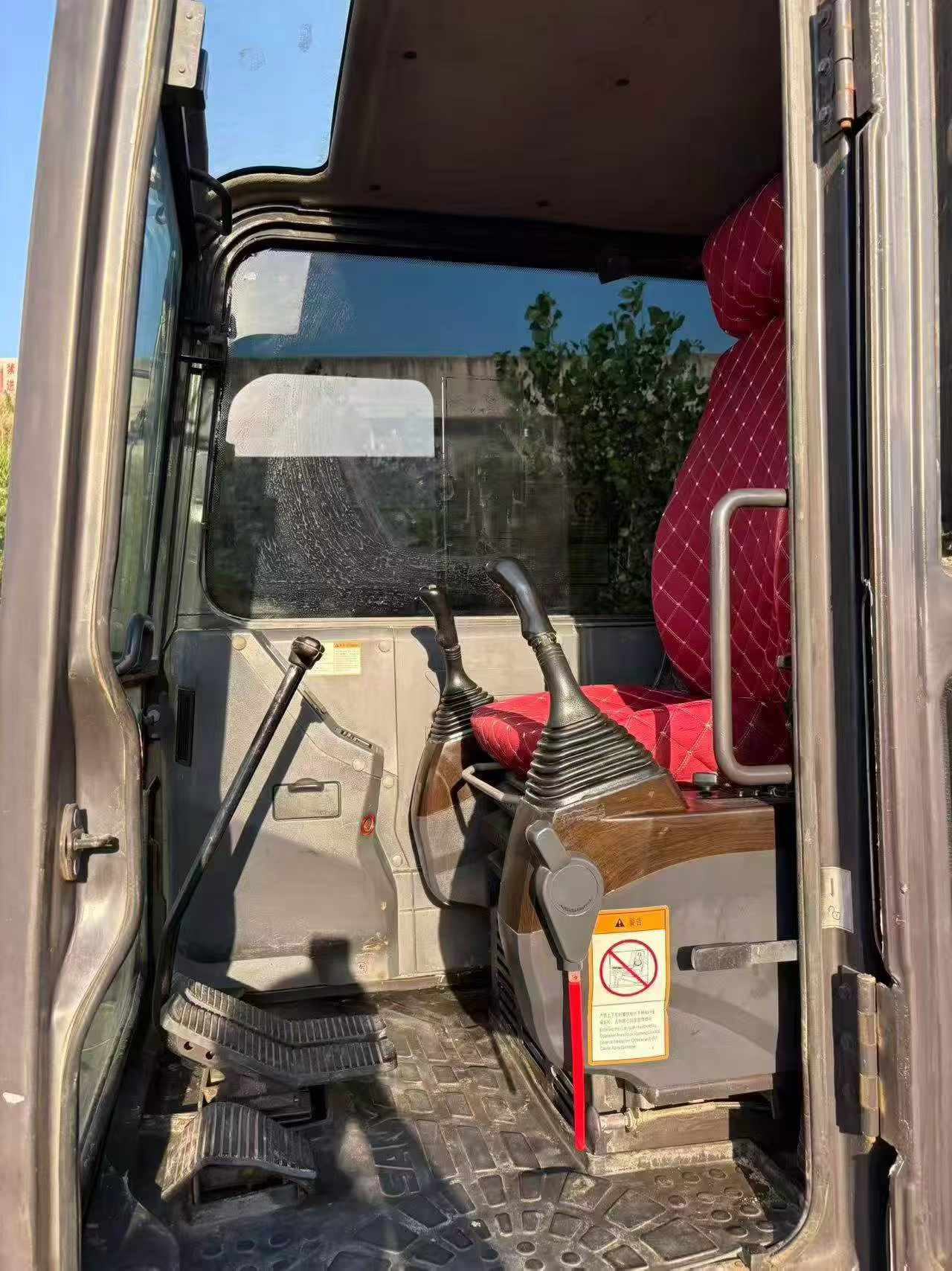 Buy Sany SY60 Used Excavator / 9 Buy Sany SY60 Used Excavator / 9