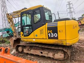 Buy Komatsu PC110-7 Used Excavator / 2 Buy Komatsu PC110-7 Used Excavator / 2
