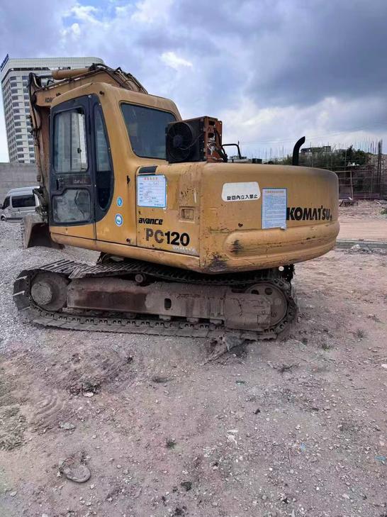Buy Komatsu PC100-6 Used Excavator / 1