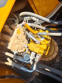 Buy Sany SY215C Used Excavator / 7 Buy Sany SY215C Used Excavator / 7