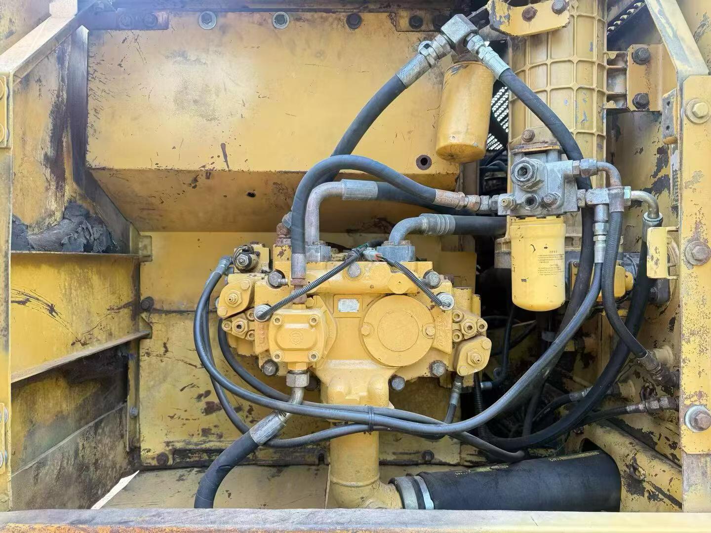 Buy Caterpillar 320C Used Excavator / 4