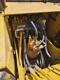 Buy Caterpillar 320D Used Excavator / 8 Buy Caterpillar 320D Used Excavator / 8