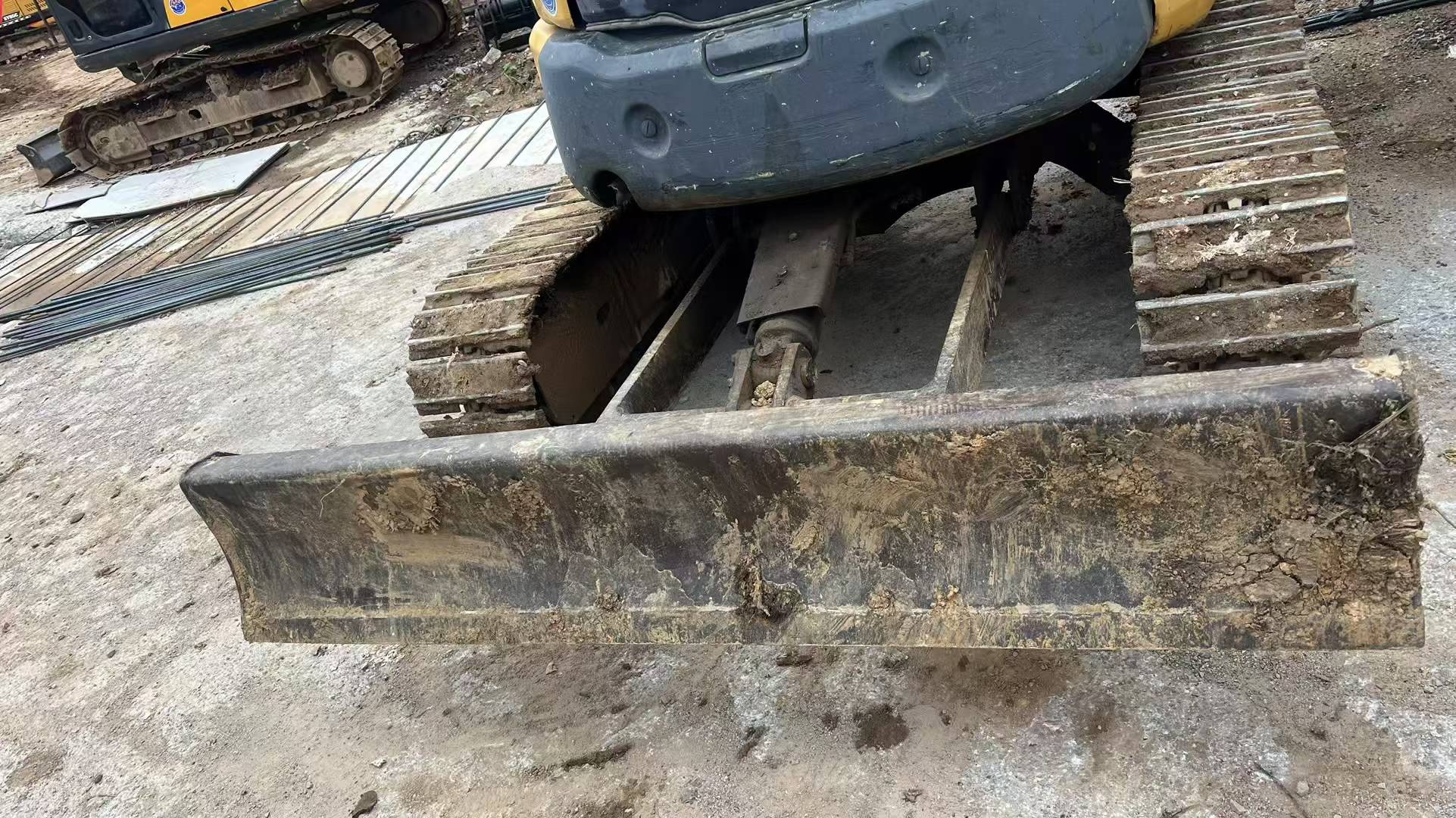 Buy Komatsu PC35-7 Used Excavator / 8
