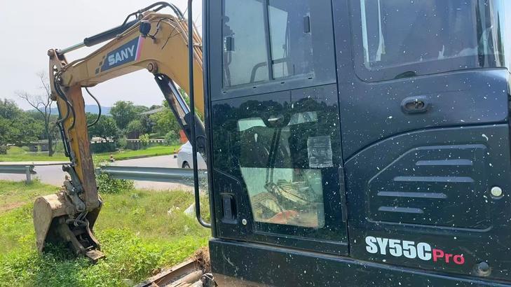 Buy Sany SY55 Used Excavator / 1