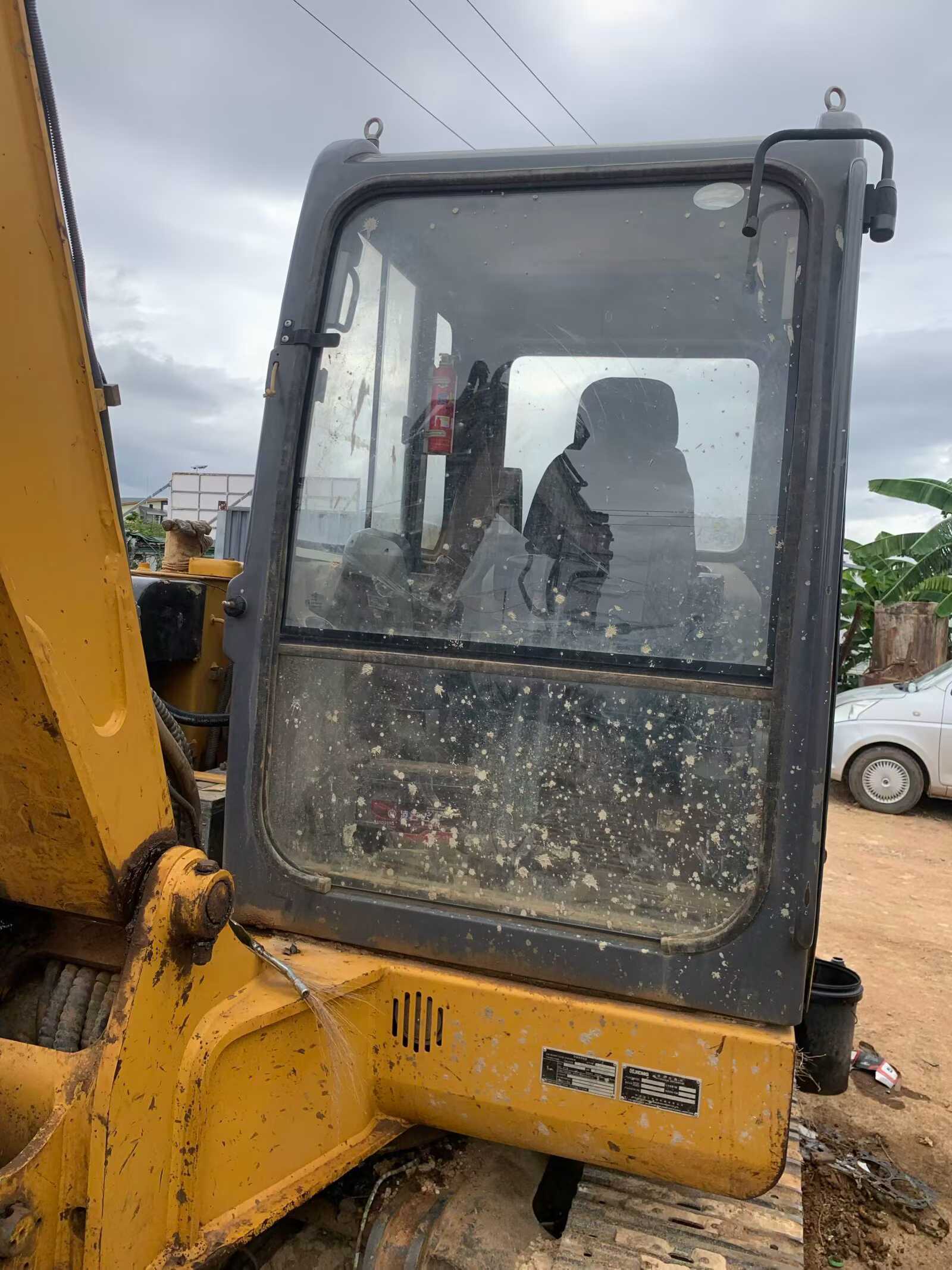 Buy XCMG XE60 Used Excavator / 4 Buy XCMG XE60 Used Excavator / 4